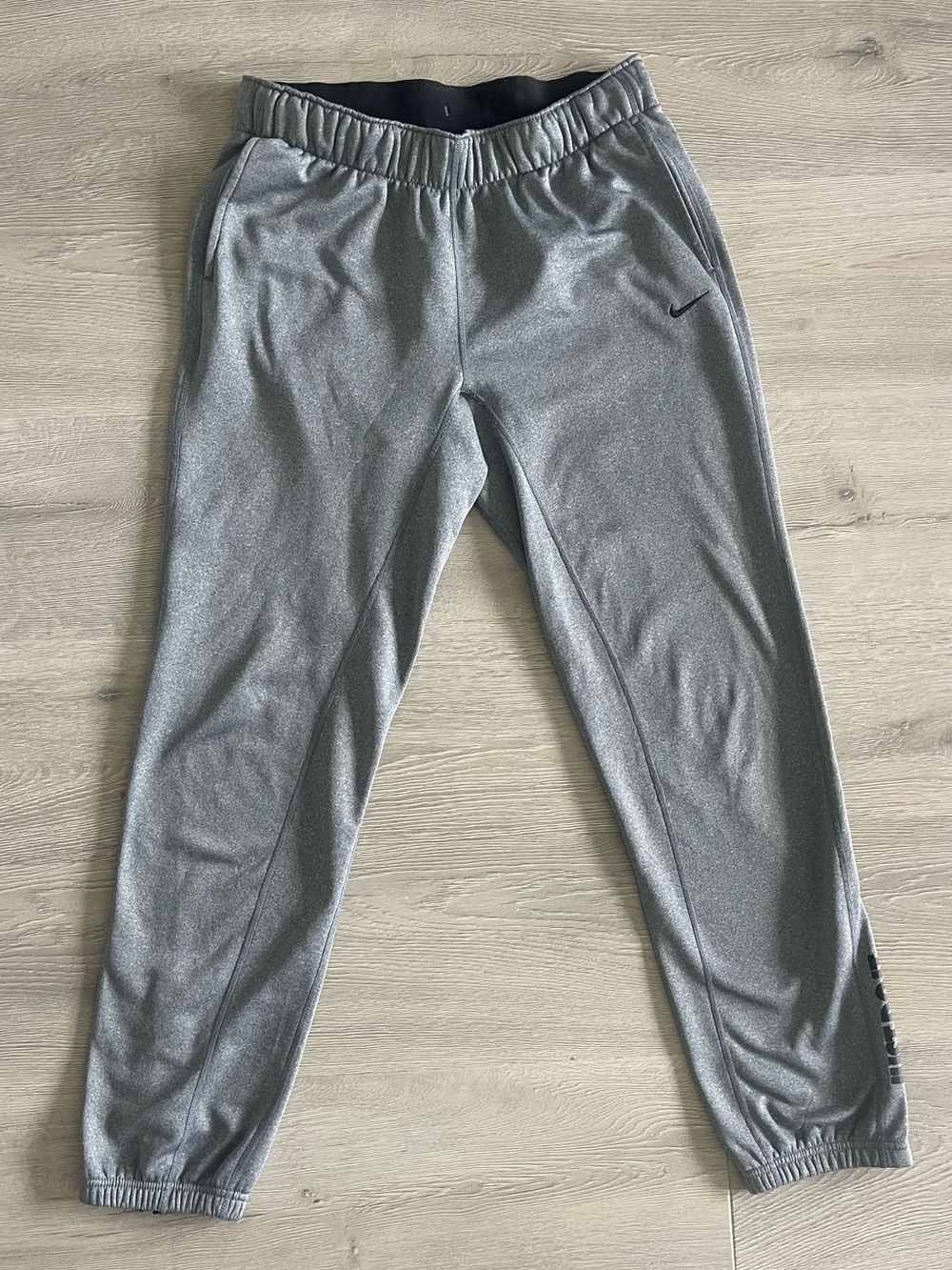 Grey Nike Therma-Fit Sweatpants
